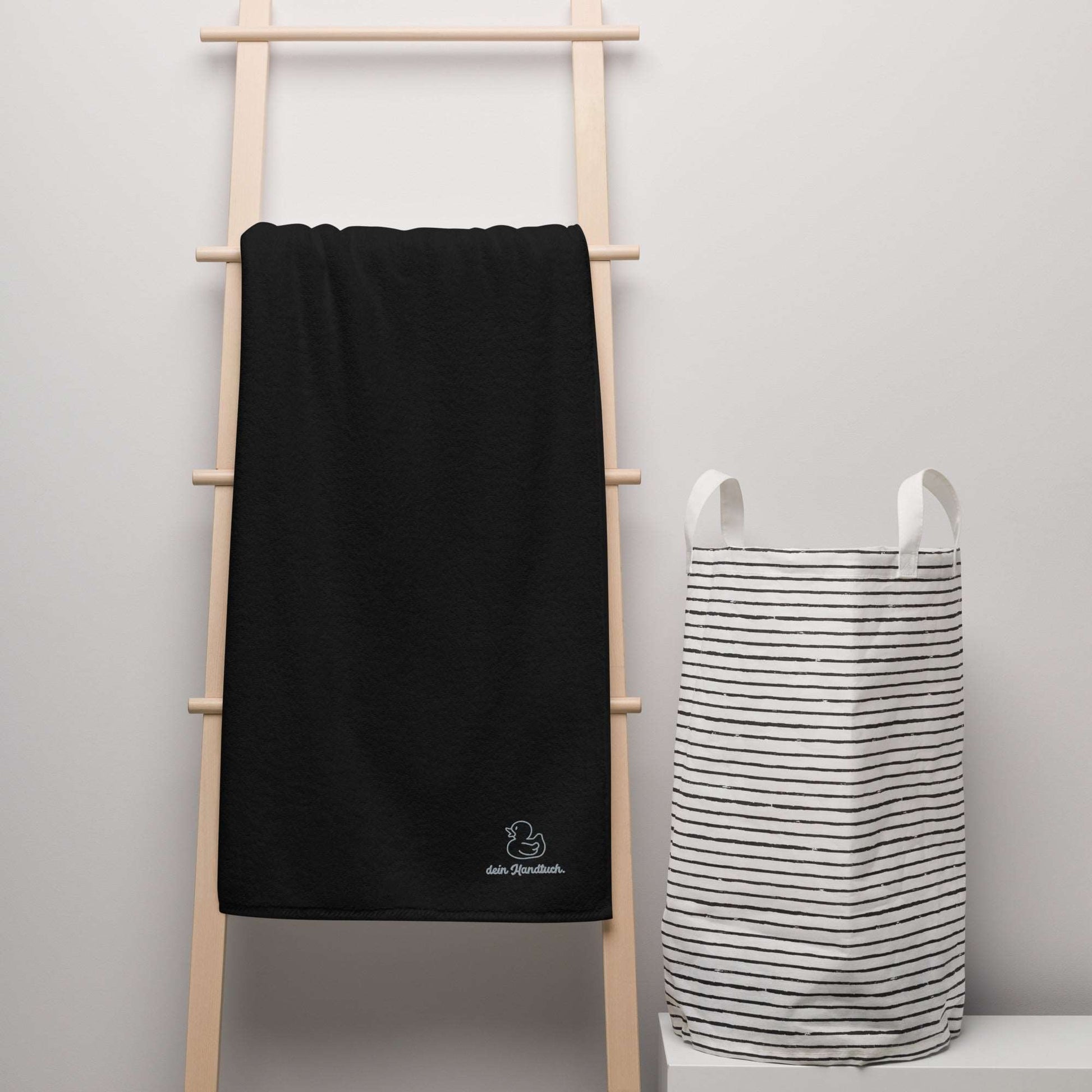 Badehandtuch - Dein Handtuch in schwarz und groß als Geschenkidee